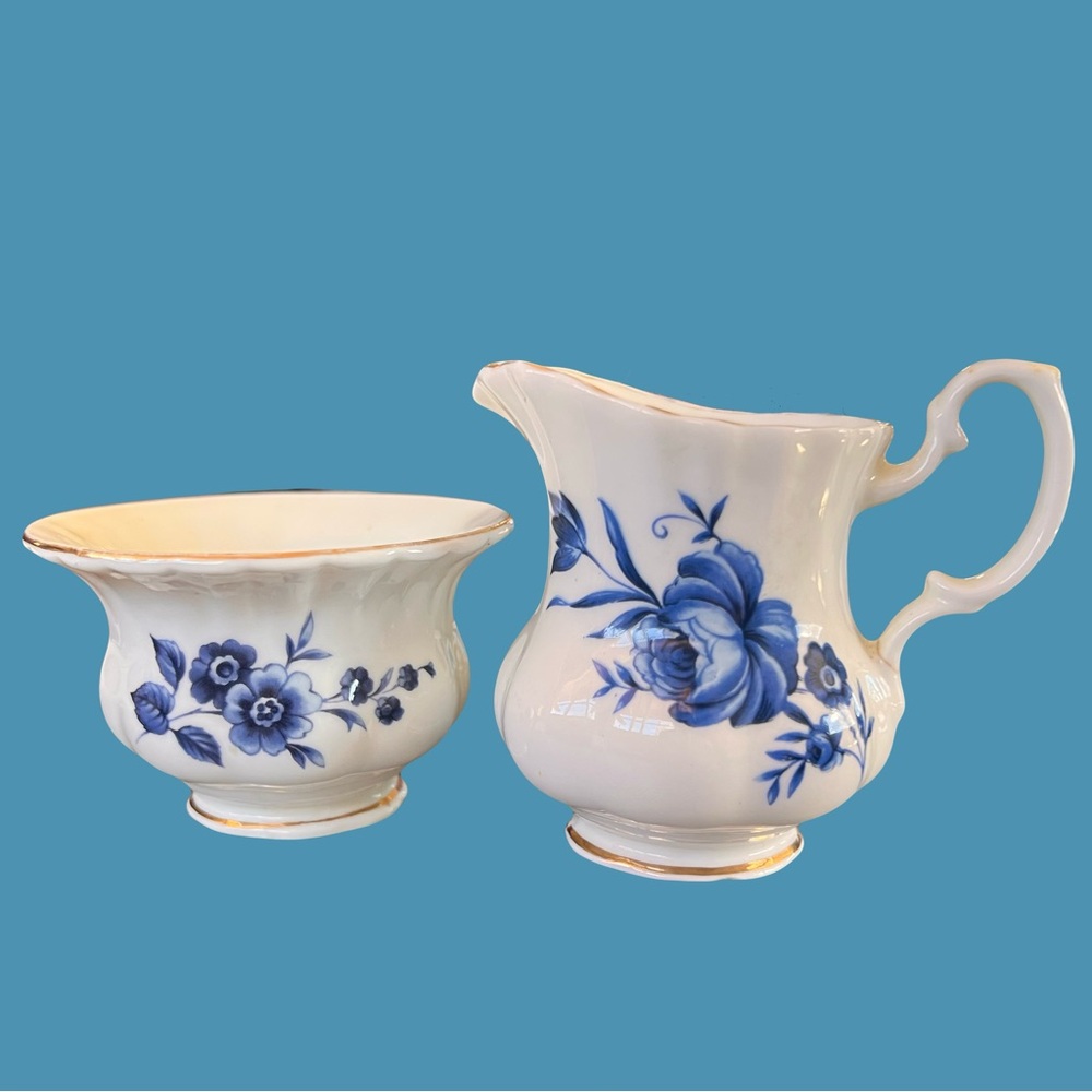 Vintage Cotswold Florals English Bone China mini Sugar and Creamer Set